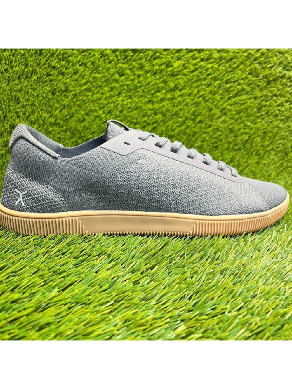 Flux Footwear Adapt Trainer Gray Gum Mens Size 12 Athletic Knit Shoes Sneakers